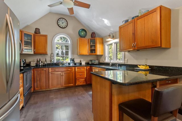 163 Rowley Hill Rd, Sterling, MA 01564