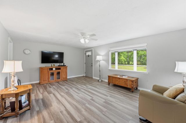 2993 County Road 3011, Dayton, TX 77535