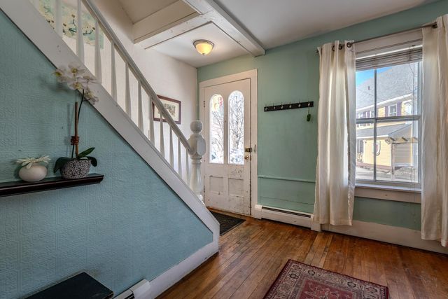 29 Pikes Falls Road, Jamaica, VT 05343