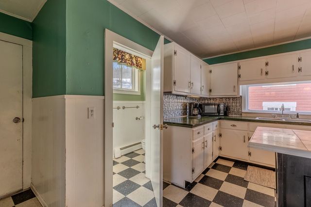 29 Pikes Falls Road, Jamaica, VT 05343