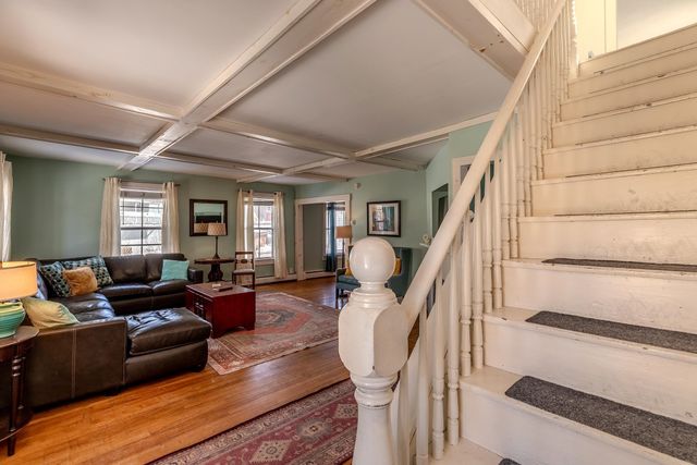 29 Pikes Falls Road, Jamaica, VT 05343