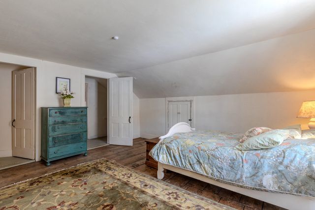 29 Pikes Falls Road, Jamaica, VT 05343