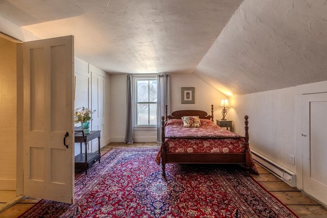 29 Pikes Falls Road, Jamaica, VT 05343