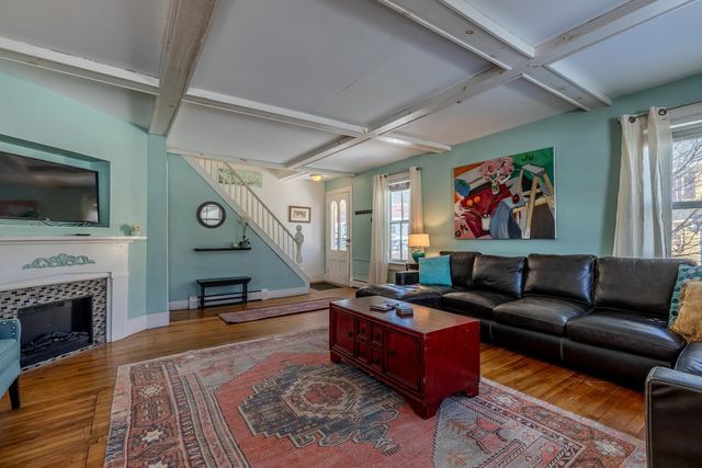 29 Pikes Falls Road, Jamaica, VT 05343