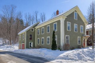 29 Pikes Falls Road, Jamaica, VT 05343
