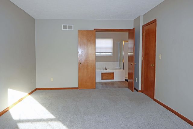 4862 Roger Allen Court, Hilliard, OH 43026