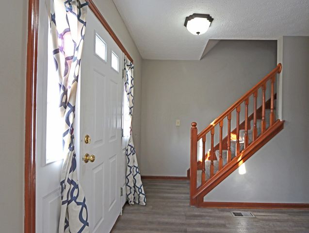 4862 Roger Allen Court, Hilliard, OH 43026