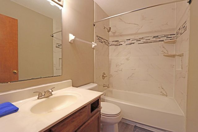 4862 Roger Allen Court, Hilliard, OH 43026