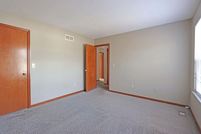 4862 Roger Allen Court, Hilliard, OH 43026