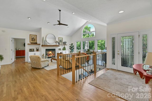 77 Carriage West Drive, Hendersonville, NC 28791