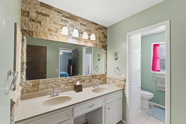 1351 N Peterson, Wichita, KS 67212