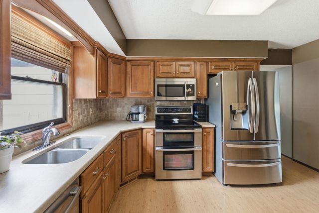 1351 N Peterson, Wichita, KS 67212