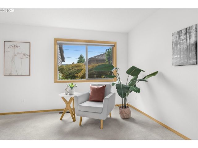 1514 Ne MARINE Dr, Portland, OR 97211