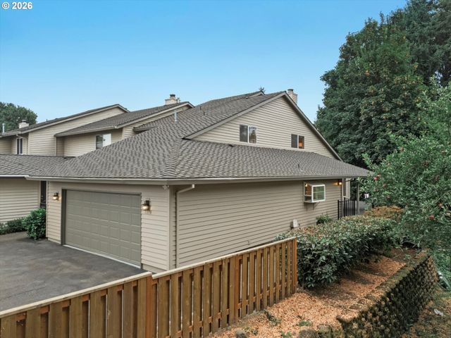 1514 Ne MARINE Dr, Portland, OR 97211