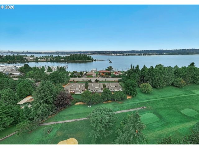 1514 Ne MARINE Dr, Portland, OR 97211