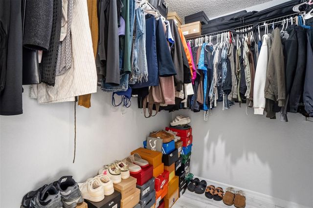 8025 RIDGEGLEN CIR W, Lakeland, FL 33809