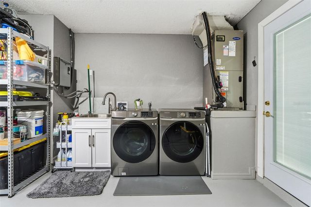 8025 RIDGEGLEN CIR W, Lakeland, FL 33809