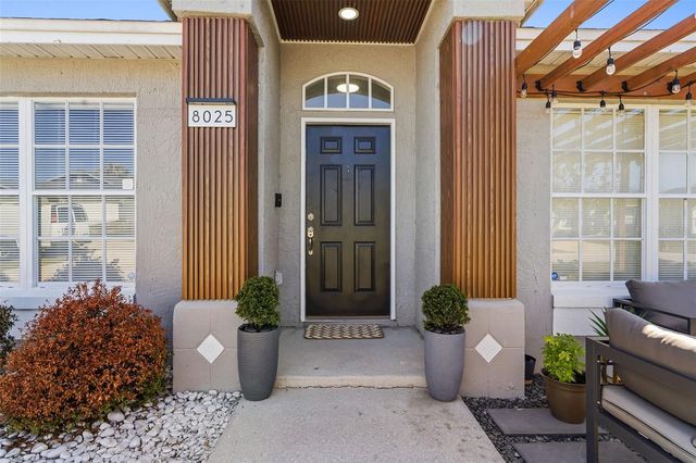 8025 RIDGEGLEN CIR W, Lakeland, FL 33809