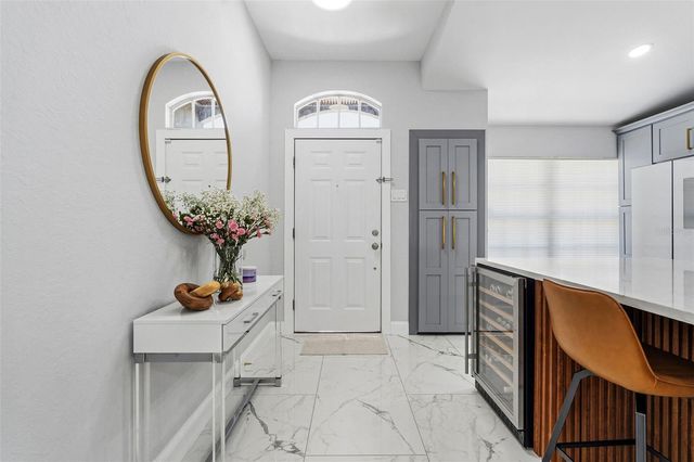 8025 RIDGEGLEN CIR W, Lakeland, FL 33809