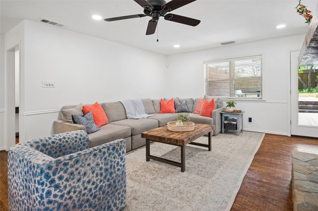 9906 Crestwick Drive, Dallas, TX 75238