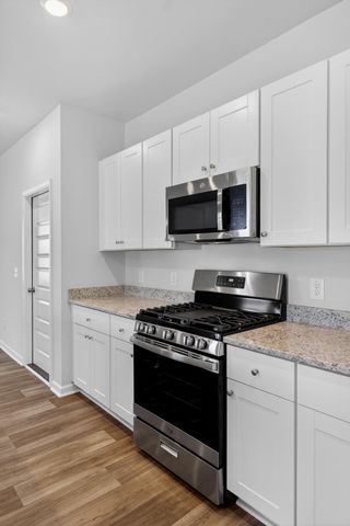 376 Pine Crest View Drive, Summerville, SC 29486