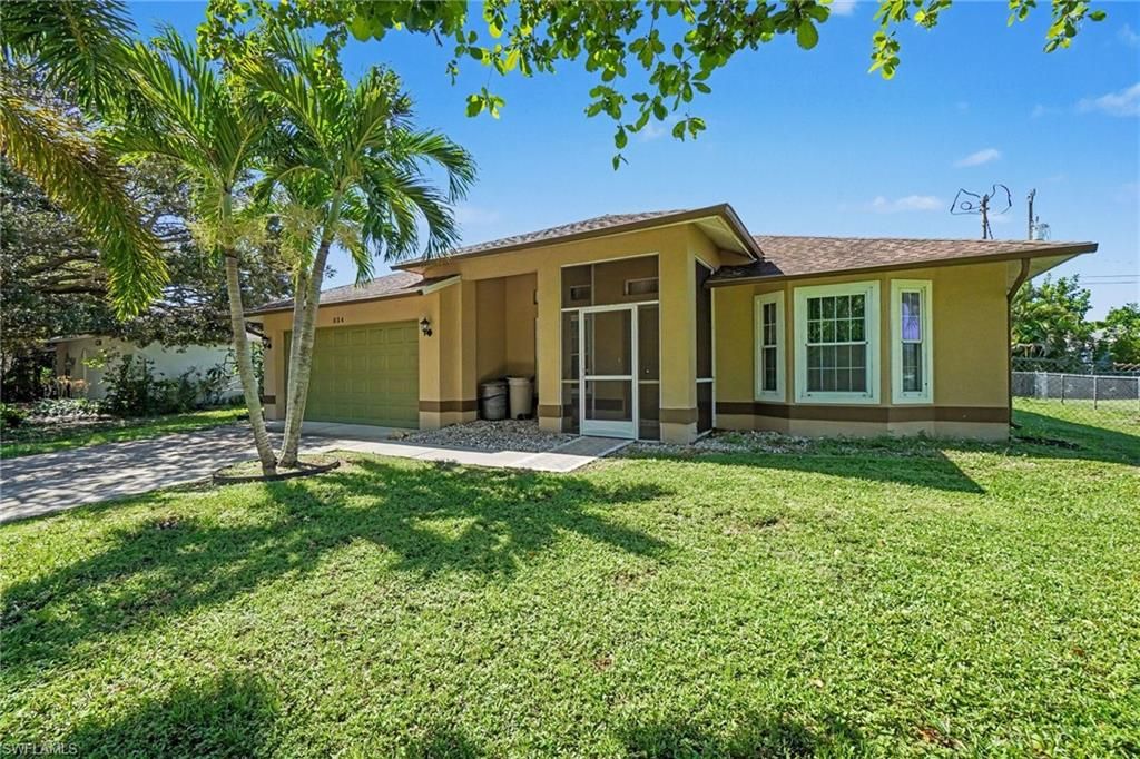 524 SW 23rd TER, Cape Coral, FL 33991