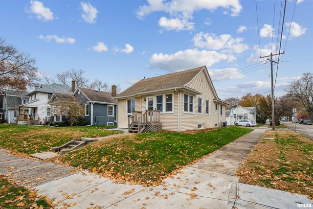 1901 25TH Street, Moline, IL 61250