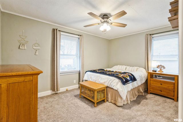 1901 25TH Street, Moline, IL 61250