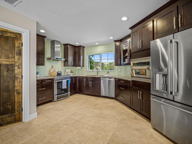 850 Mount Rainer, El Dorado Hills, CA 95762