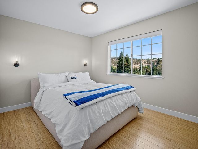 850 Mount Rainer, El Dorado Hills, CA 95762