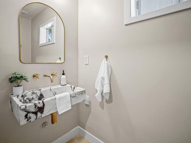 850 Mount Rainer, El Dorado Hills, CA 95762