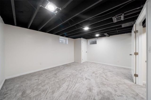 615 Rankin Road, Independence, MO 64055