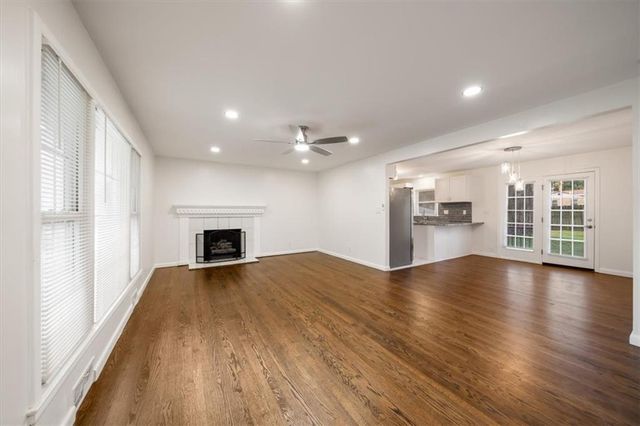 615 Rankin Road, Independence, MO 64055