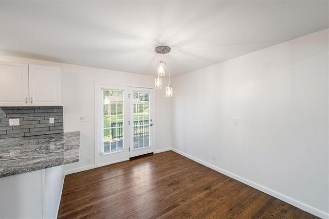 615 Rankin Road, Independence, MO 64055