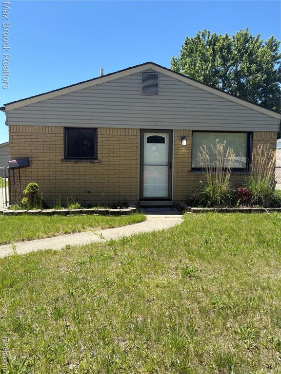 32047 Linderman Avenue, Warren, MI 48093