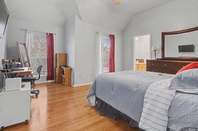 6400 Briercliff Court, Fort Worth, TX 76132