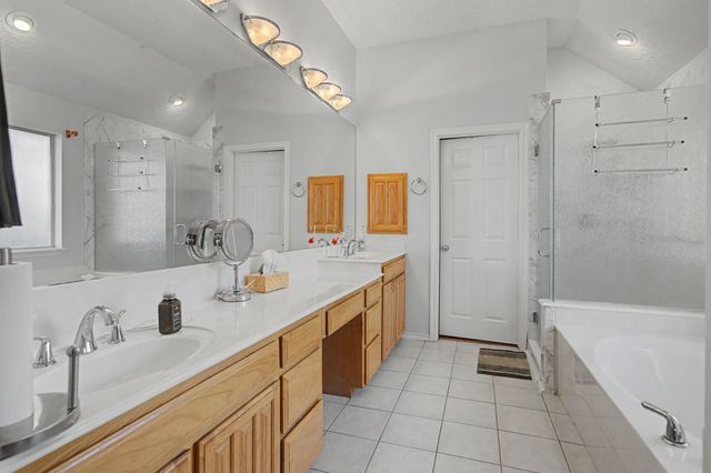 6400 Briercliff Court, Fort Worth, TX 76132