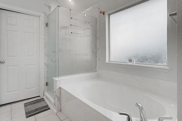 6400 Briercliff Court, Fort Worth, TX 76132