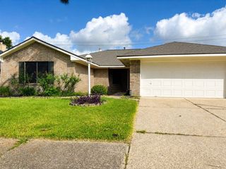 2138 Tower Bridge Road, Pearland, TX 77581