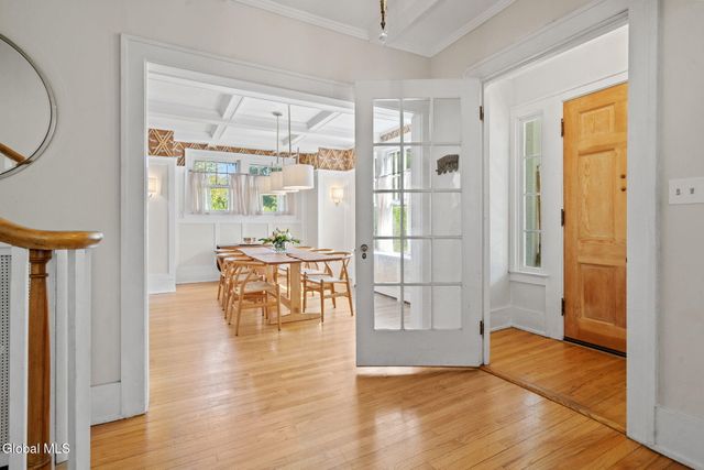 39 Fifth Avenue, Saratoga Springs, NY 12866