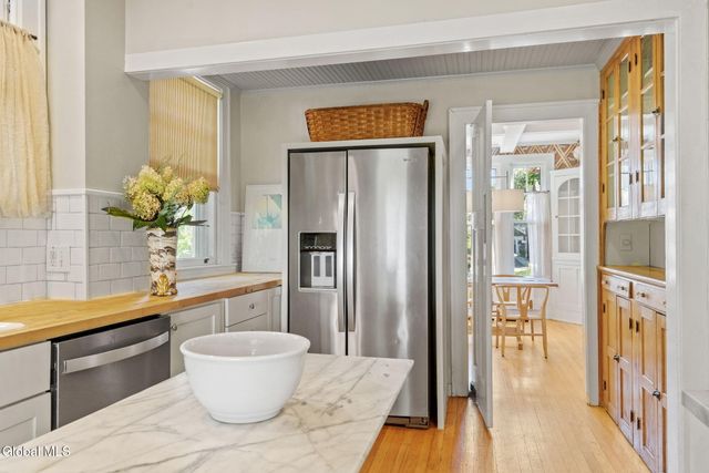 39 Fifth Avenue, Saratoga Springs, NY 12866