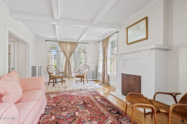 39 Fifth Avenue, Saratoga Springs, NY 12866