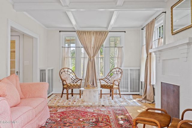 39 Fifth Avenue, Saratoga Springs, NY 12866