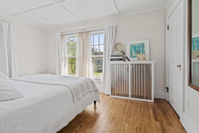 39 Fifth Avenue, Saratoga Springs, NY 12866