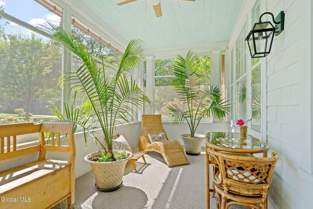 39 Fifth Avenue, Saratoga Springs, NY 12866