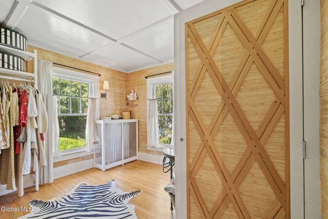 39 Fifth Avenue, Saratoga Springs, NY 12866