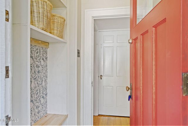 39 Fifth Avenue, Saratoga Springs, NY 12866