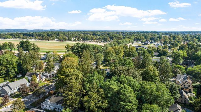 39 Fifth Avenue, Saratoga Springs, NY 12866