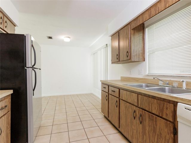 2440 NW 54TH AVENUE, Gainesville, FL 32653
