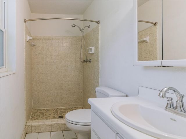 2440 NW 54TH AVENUE, Gainesville, FL 32653